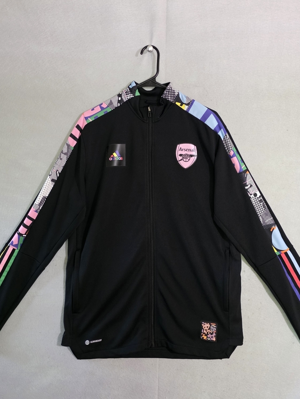 Adidas Mens Arsenal 2022/23 Love Unites Trio Pride Track Jacket Size Large